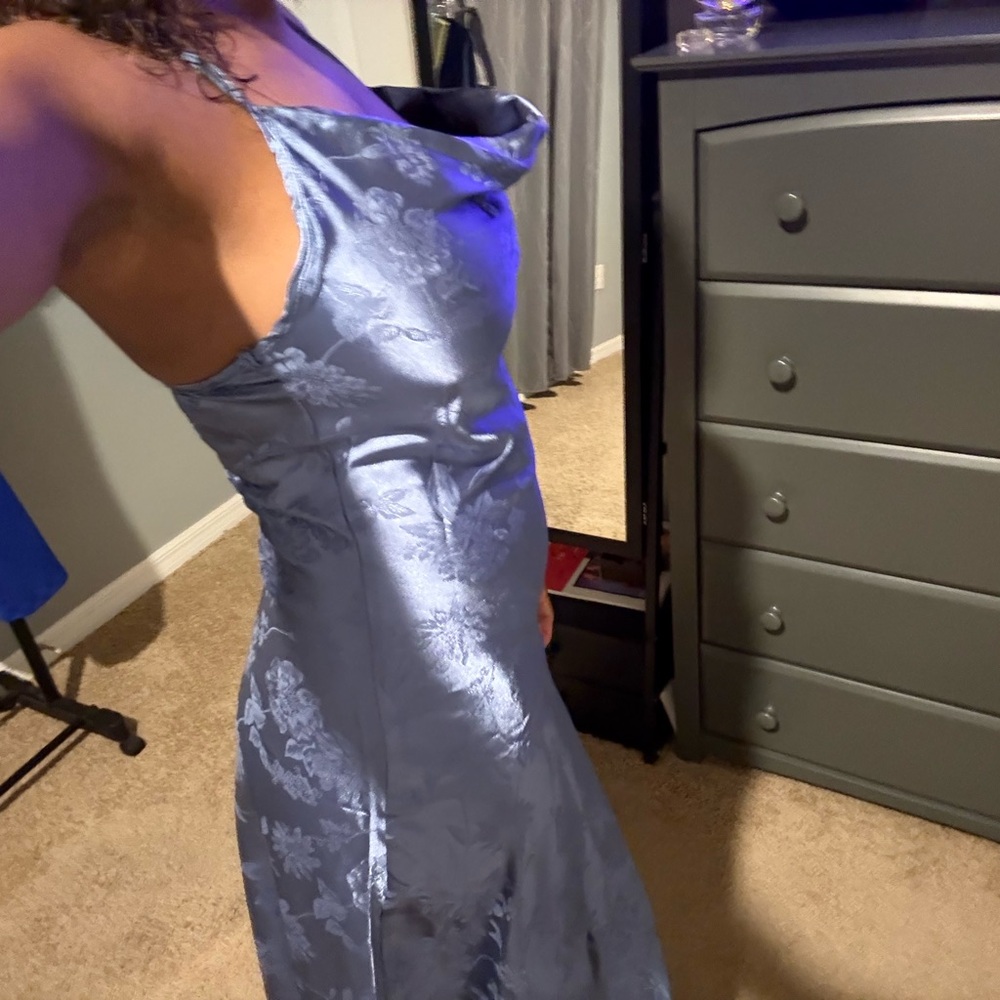 Elegant Blue Floral Dress